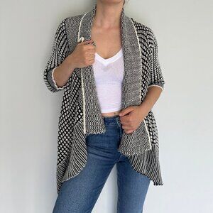 Savvy Graphic Knit Open Front Cardigan Medium